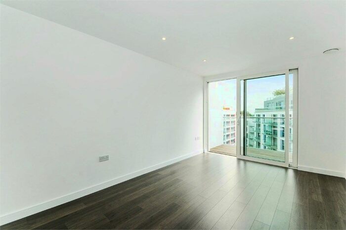 1 Bedroom Flat To Rent In Tennyson Apartments, Saffron Central Square, Croydon, CR0
