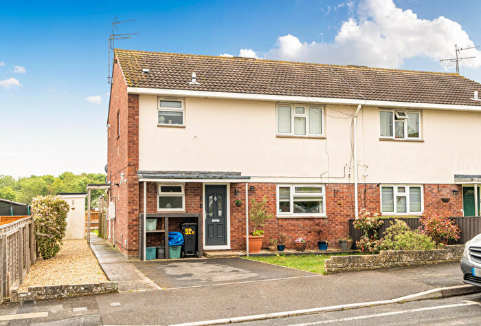 1 Bedroom Apartment For Sale In Minsmere Road, Keynsham, Bristol, BS31