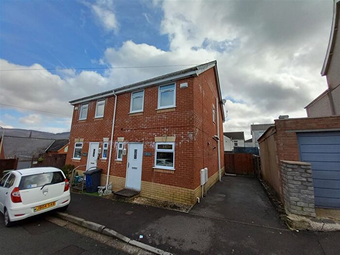 2 Bedroom Semi Detached House To Rent In Graig Street, CF44