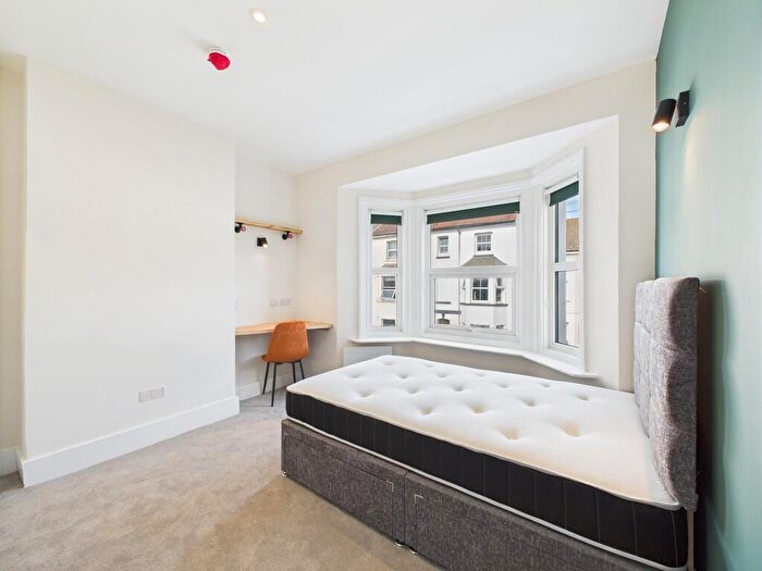 Studio To Rent In Hertford Road, Worthing, BN11