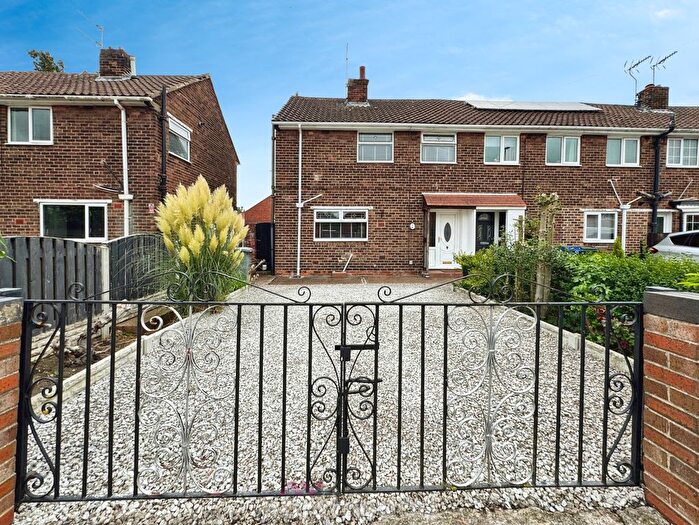 3 Bedroom End Of Terrace House For Sale In Marshland Road, Moorends, Doncaster, DN8
