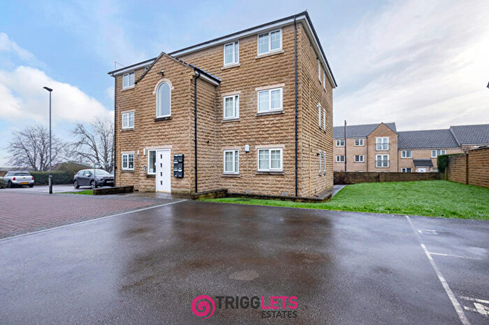 2 Bedroom Apartment To Rent In Hallcroft Gardens, Hoyland, Barnsley, S74