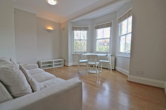 1 Bedroom Flat To Rent In Twyford Avenue, London, W3