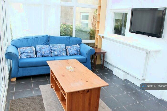 6 Bedroom Terraced House To Rent In Coronation Avenue, Bath, BA2