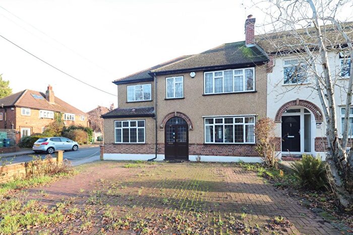 5 Bedroom End Terrace House For Sale In Pinner View, Harrow, HA1