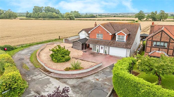 3 Bedroom Detached House For Sale In High Street, Kexby, Gainsborough, Lincolnshire, DN21