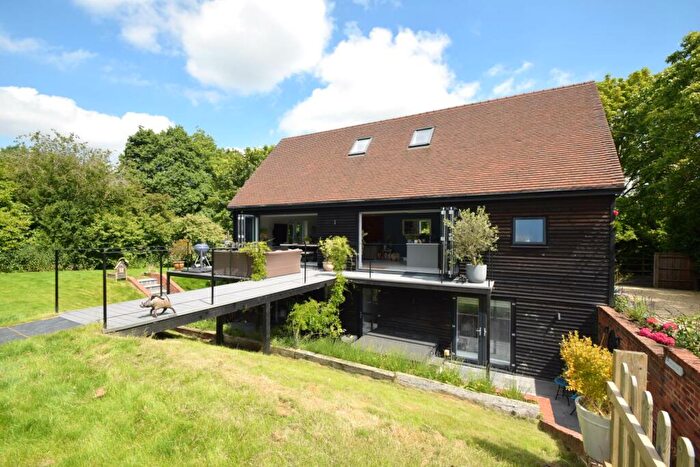 4 Bedroom Detached House For Sale In Hill Road, Watlington, OX49