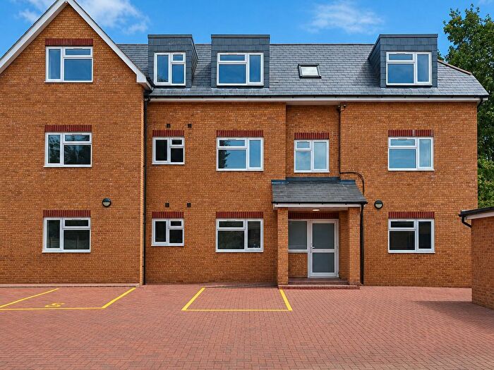18 Bedroom Block Of Flats For Sale In Shelson Avenue, Feltham, TW13