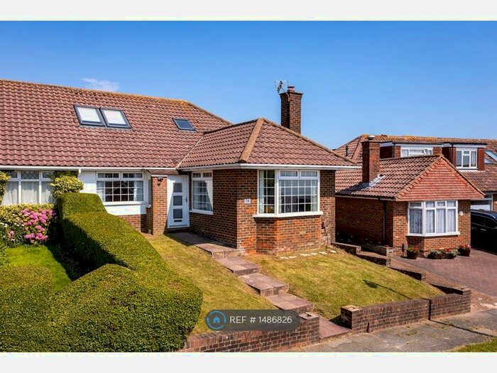 5 Bedroom Semi-Detached House To Rent In Desmond Way, Brighton, BN2