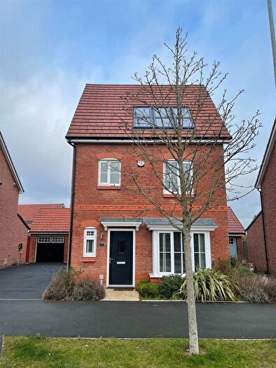 4 Bedroom Detached House To Rent In Ambergate Road, Bilston, WV14