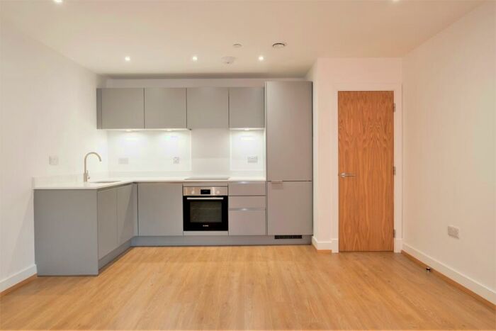 1 Bedroom Apartment To Rent In Well Farm Road Whyteleafe, CR3