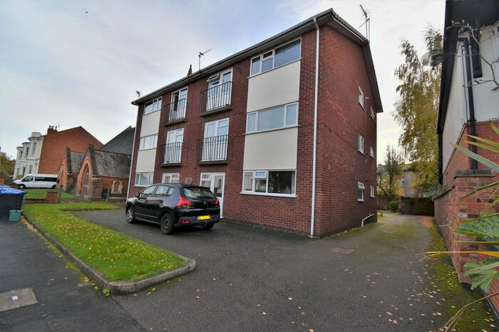 2 Bedroom Flat To Rent In Vodena Court, Heath Terrace, Leamington Spa, Warwickshire, CV32