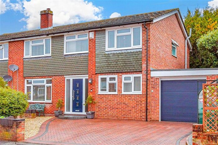 5 Bedroom Semi-Detached House For Sale In Bevan Road, Waterlooville, Hampshire, PO8