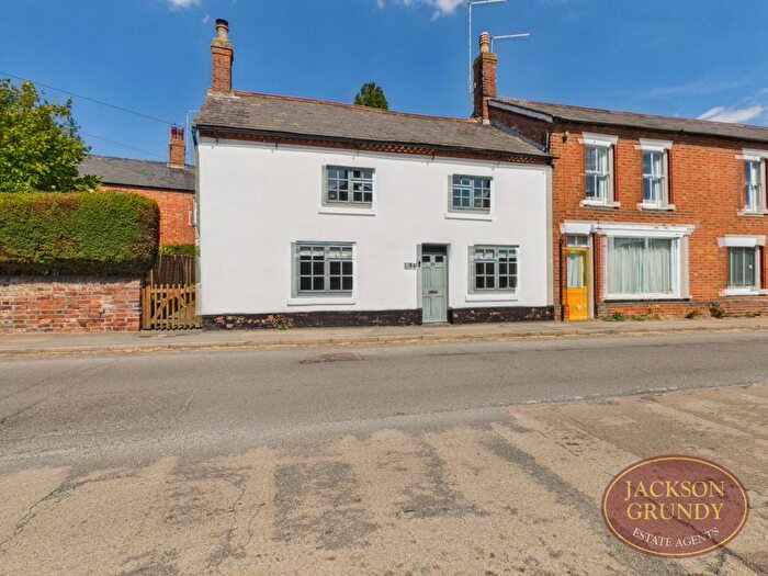 3 Bedroom Cottage To Rent In High Street, Long Buckby, NN6