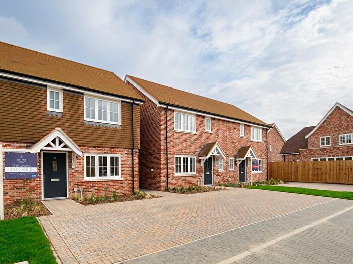2 Bedroom End Of Terrace House For Sale In Little Green Lane, Croxley Green, Rickmansworth, WD3