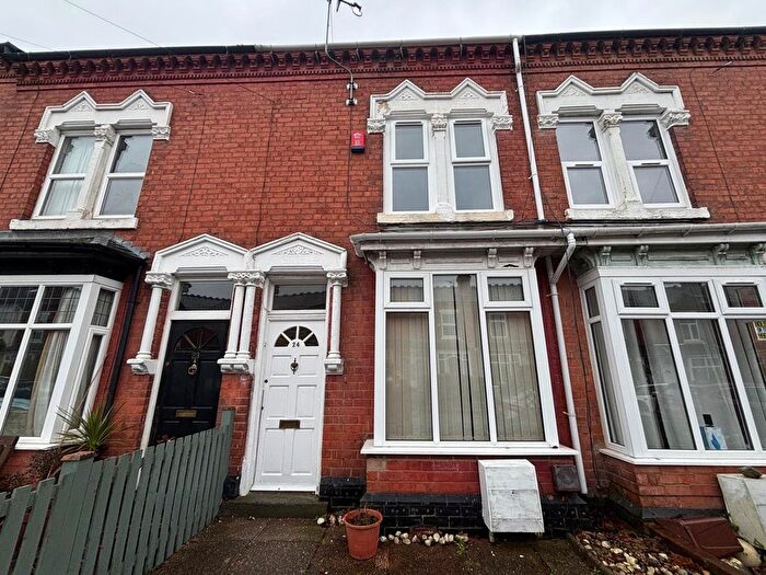 2 Bedroom Property To Rent In Bishopton Road, Smethwick, B67
