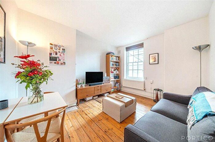 1 Bedroom Flat To Rent In Vicarage Crescent, London, SW11
