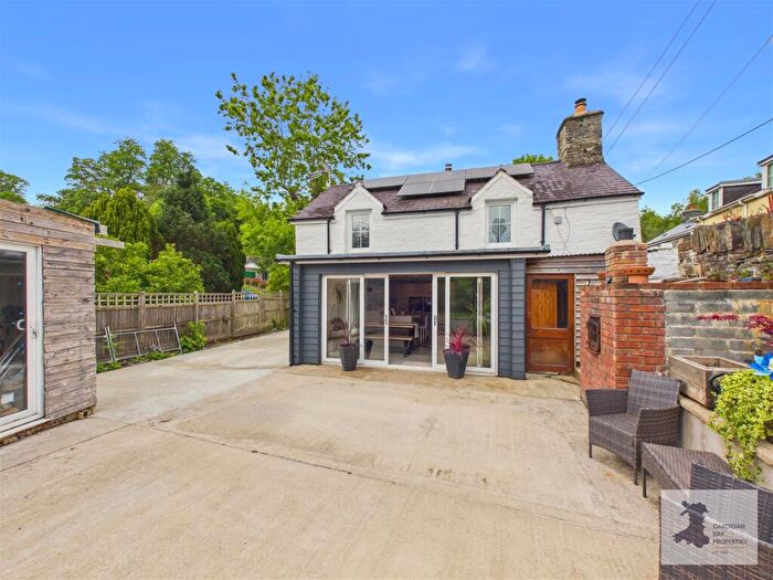 4 Bedroom Detached House For Sale In Adam Street, Llechryd, Cardigan, SA43