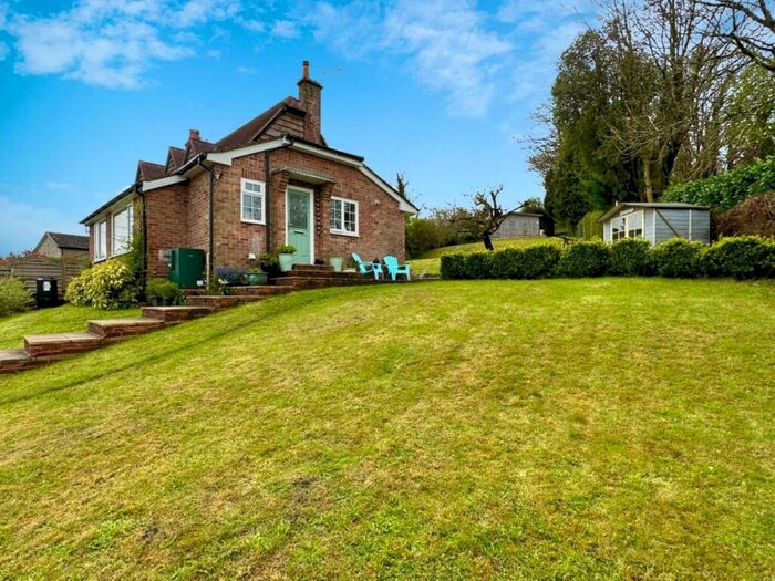 4 Bedroom Cottage For Sale In Bradford Peverell, Dorchester, DT2