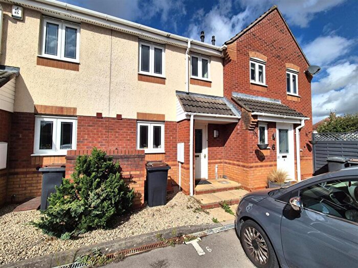 2 Bedroom Terraced House For Sale In Portreath Drive, Nuneaton, CV11