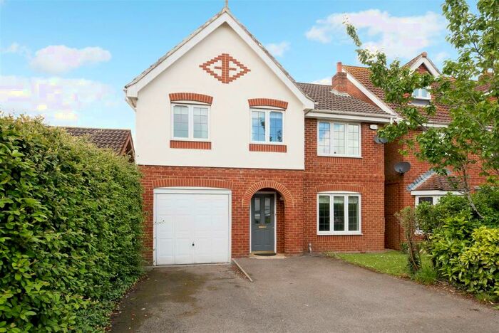 4 Bedroom House To Rent In Nicolson Close, Tangmere, PO20