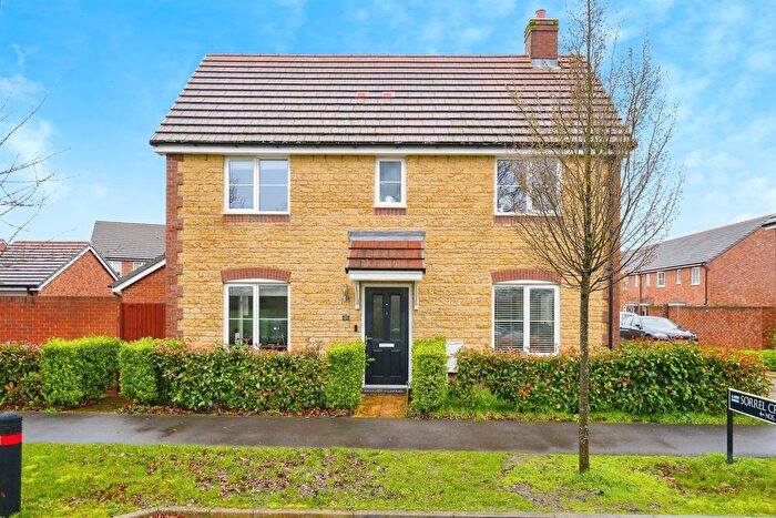 3 Bedroom Detached House For Sale In Sorrel Crescent, Didcot, OX11