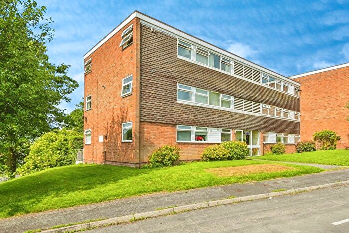 1 Bedroom Flat For Sale In Garrick Road, Lichfield, WS13
