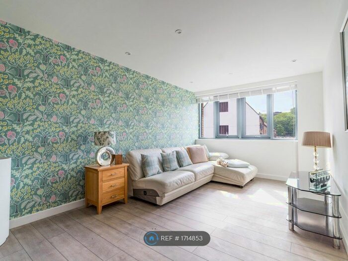 2 Bedroom Flat To Rent In Merchants Quay, Newcastle Upon Tyne, NE1