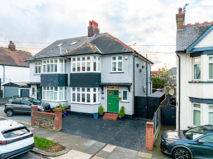 4 Bedroom Semi Detached House For Sale In St. Clements Avenue, Leigh-on-sea, SS9