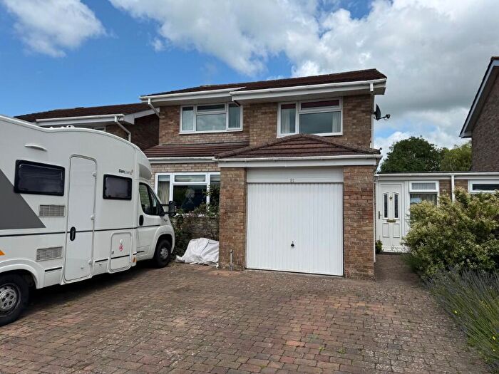 4 Bedroom Detached House To Rent In Leversedge Road, Frome, Somerset, BA11