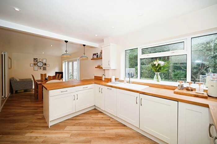 4 Bedroom Detached House For Sale In Montague Road, Woodlands, Rugby, CV22