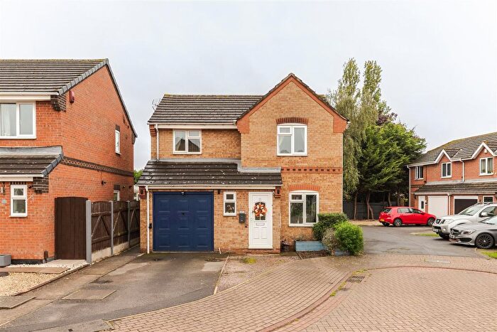 4 Bedroom Detached House For Sale In Luneburg Place, Scunthorpe, DN15