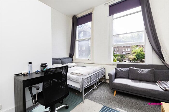 Studio To Rent In Crowndale Road, London, NW1