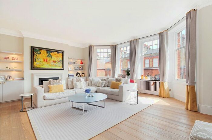 3 Bedroom Flat To Rent In Wynnstay Gardens, Kensington, London, W8