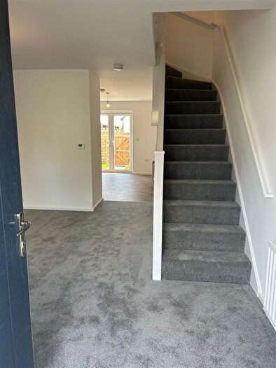 3 Bedroom End Terrace House For Sale In Wiltshire Drive, Patterdown, Chippenham, SN15