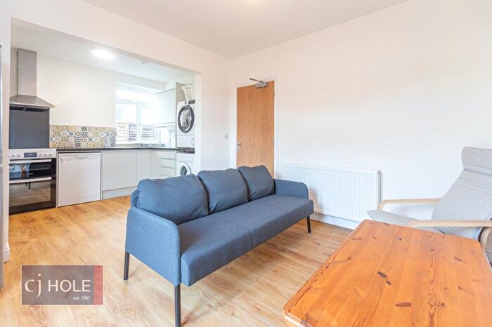 5 Bedroom Semi Detached House To Rent In Toronto Road, Horfield, Bristol, BS7