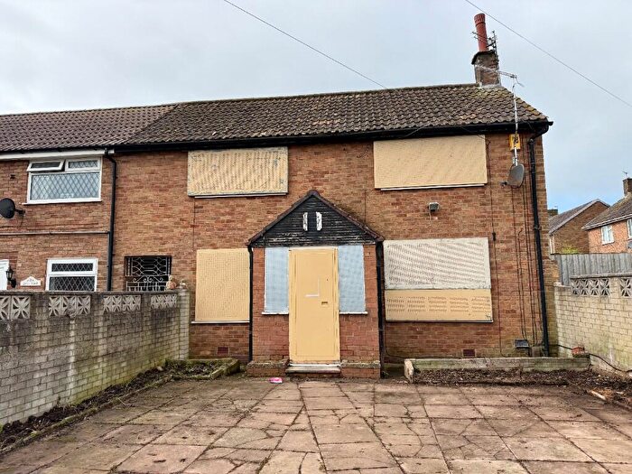 3 Bedroom End Of Terrace House For Sale In Dinmore Avenue, Blackpool, Lancashire, FY3