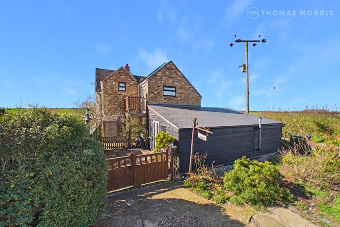 4 Bedroom Semi-Detached House For Sale In Old Ramsey Road, St. Ives, Cambridgeshire, PE27