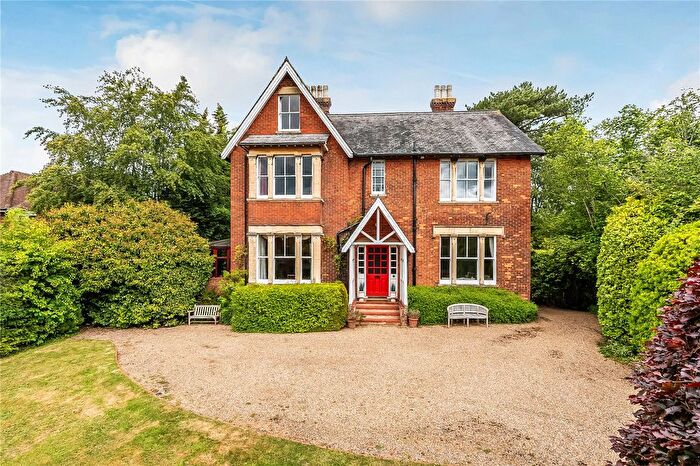 7 Bedroom Detached House For Sale In Doods Way, Reigate, Surrey, RH2
