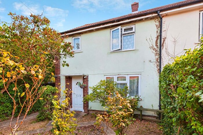3 Bedroom End Of Terrace House For Sale In Hampden Road, Maidenhead, Berkshire, SL6