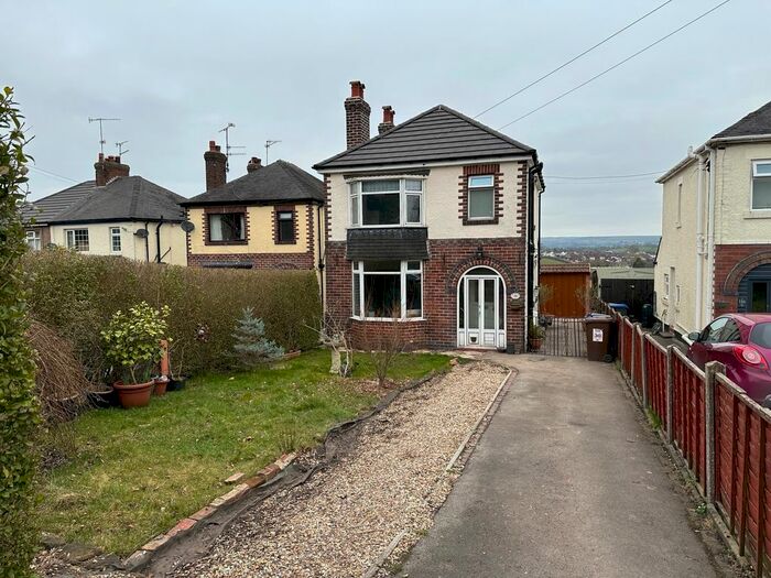 3 Bedroom Detached House For Sale In Leek Road, Cheadle, Stoke-On-Trent, ST10