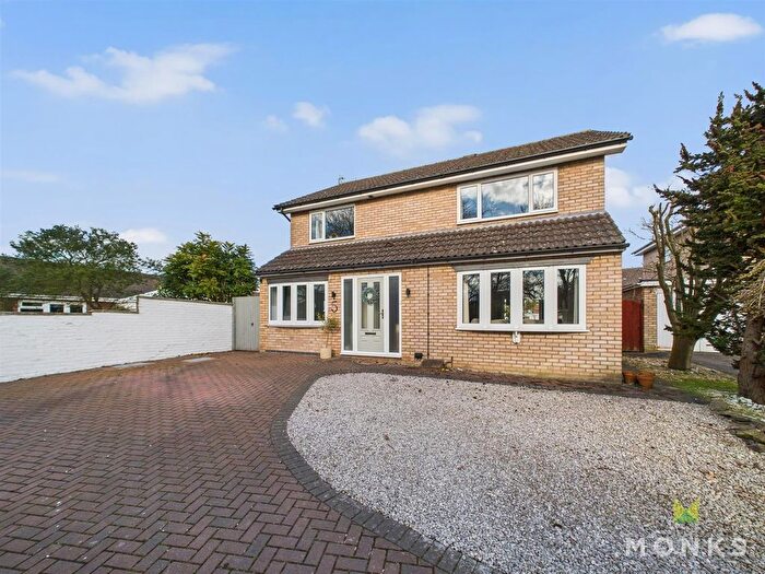 4 Bedroom Detached House For Sale In Linnet Close, Shrewsbury, SY1