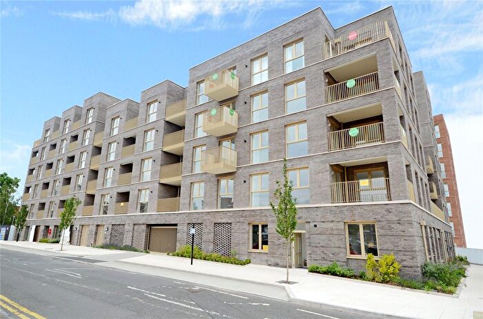 1 Bedroom Flat For Sale In Trinity Place, Park Street, Maidenhead, SL6