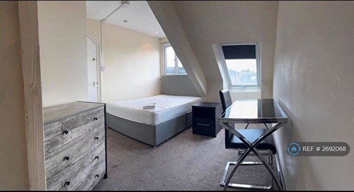 8 Bedroom Terraced House To Rent In Osborne Avenue, Newcastle Upon Tyne, NE2