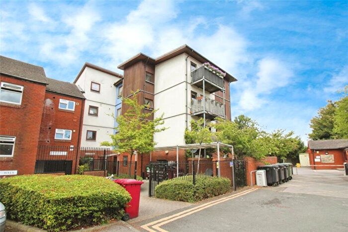 1 Bedroom Apartment For Sale In Sydenham House, Sun Street, Reading, RG1