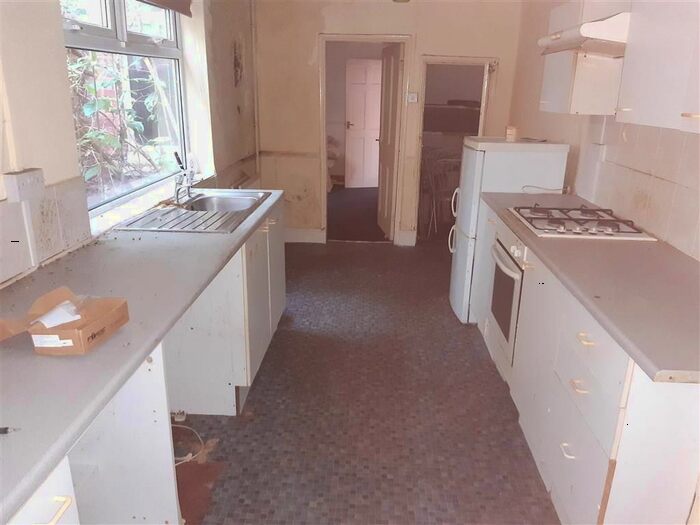 3 Bedroom Terraced House For Sale In Garnet Street, Middlesbrough, TS1