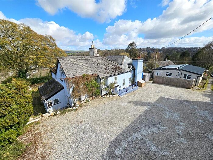 6 Bedroom Cottage For Sale In Madge Lane, Tavistock, PL19