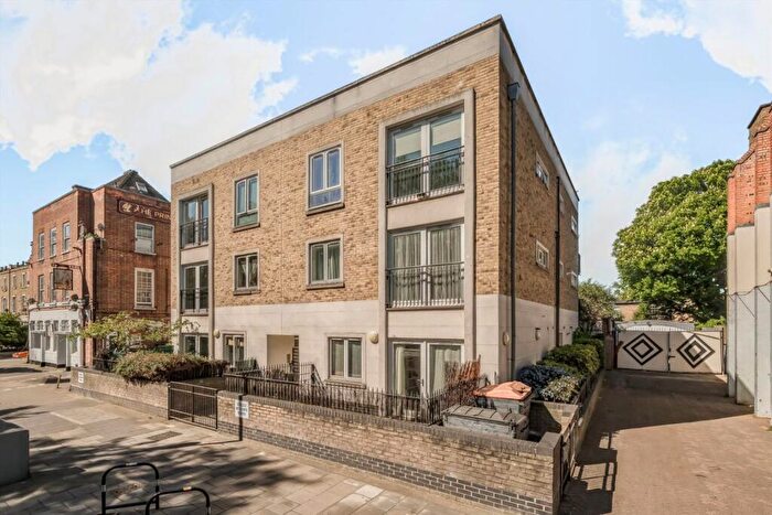 1 Bedroom Flat For Sale In Kingsland Road, Hackney, E8