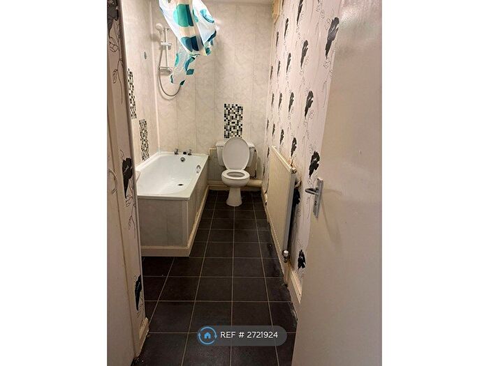 1 Bedroom Flat To Rent In Alice Street, South Shields, NE33