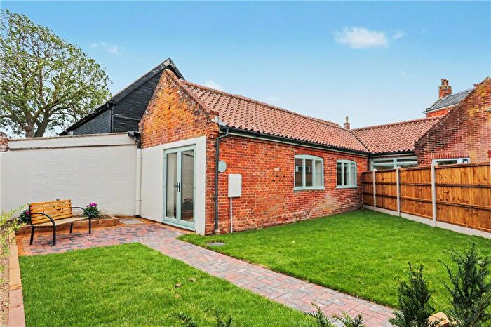 2 Bedroom Bungalow For Sale In Denton Court, Wymondham, Norfolk, NR18